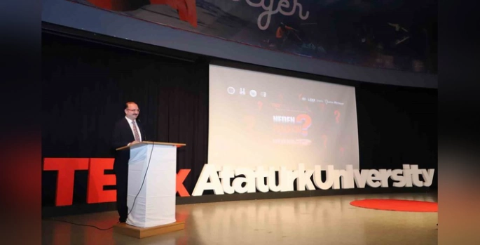 Atatürk Üniversitesi'nde TEDx etkinliği: 'Neden Olmasın?' temasıyla girişimcilik ve inovasyon konuşuldu