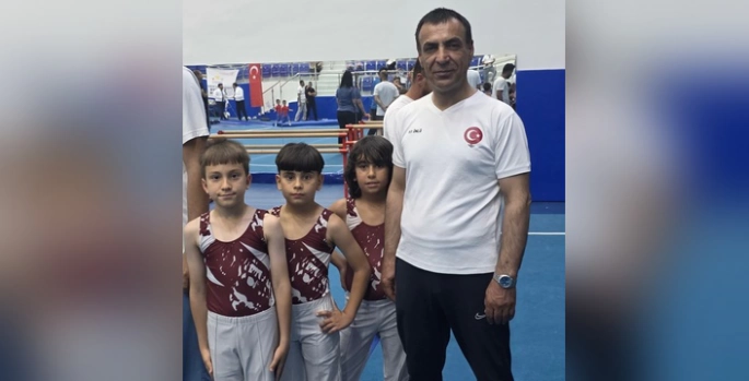 Elazığ, Anadolu Yıldızlar Ligi'nde Üçüncü Oldu: Minik Cimnastikçilerden Bölge Başarısı