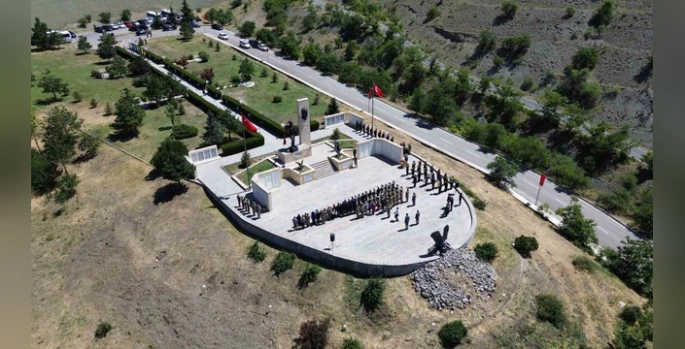 Erzincan'daki Şehitler Anıtı Yeniden Ziyaretçilere Açıldı