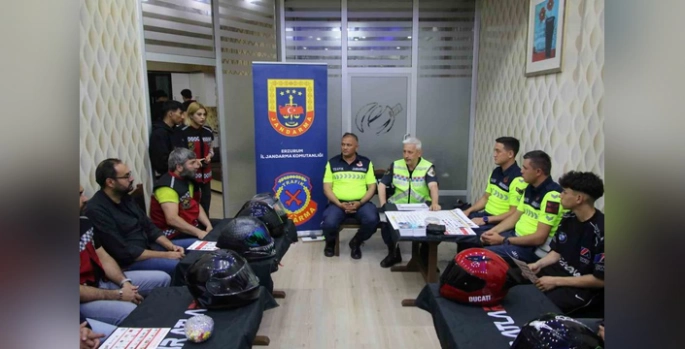 Erzurum'da motosiklet sürücülerine trafik güvenliği eğitimi: Kazaları önlemek için önemli adım