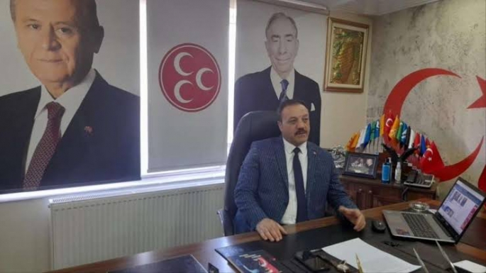 TAKKE DÜŞTÜ KEL GÖRÜNDÜ
