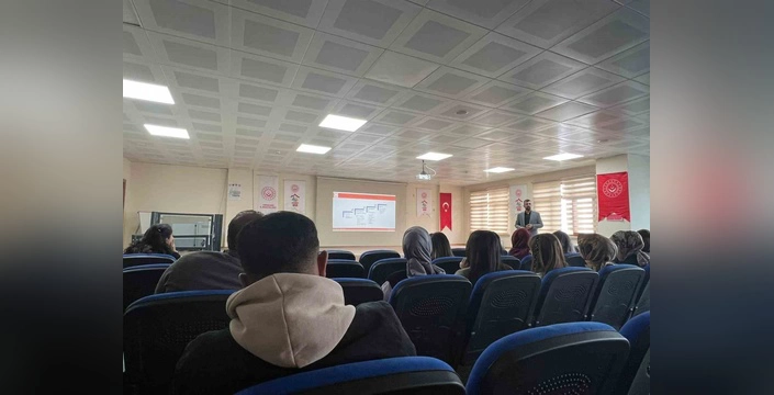 Ardahan'da Koruyucu Aile Semineri: 2025 Aile Yılı Etkinlikleri Kapsamında