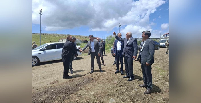 arpaçay kaymakamı kıraç köyünü ziyaret etti: vatandaşlarla bir araya geldi