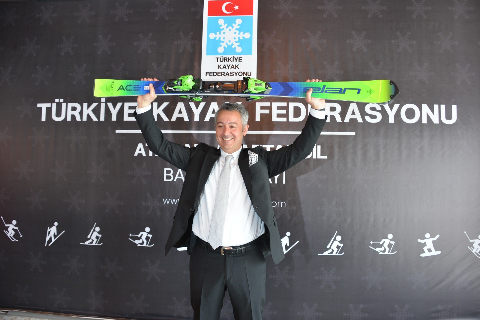 Atakan Alaftargil Türkiye Kayak Federasyonu Başkanlığına aday oldu