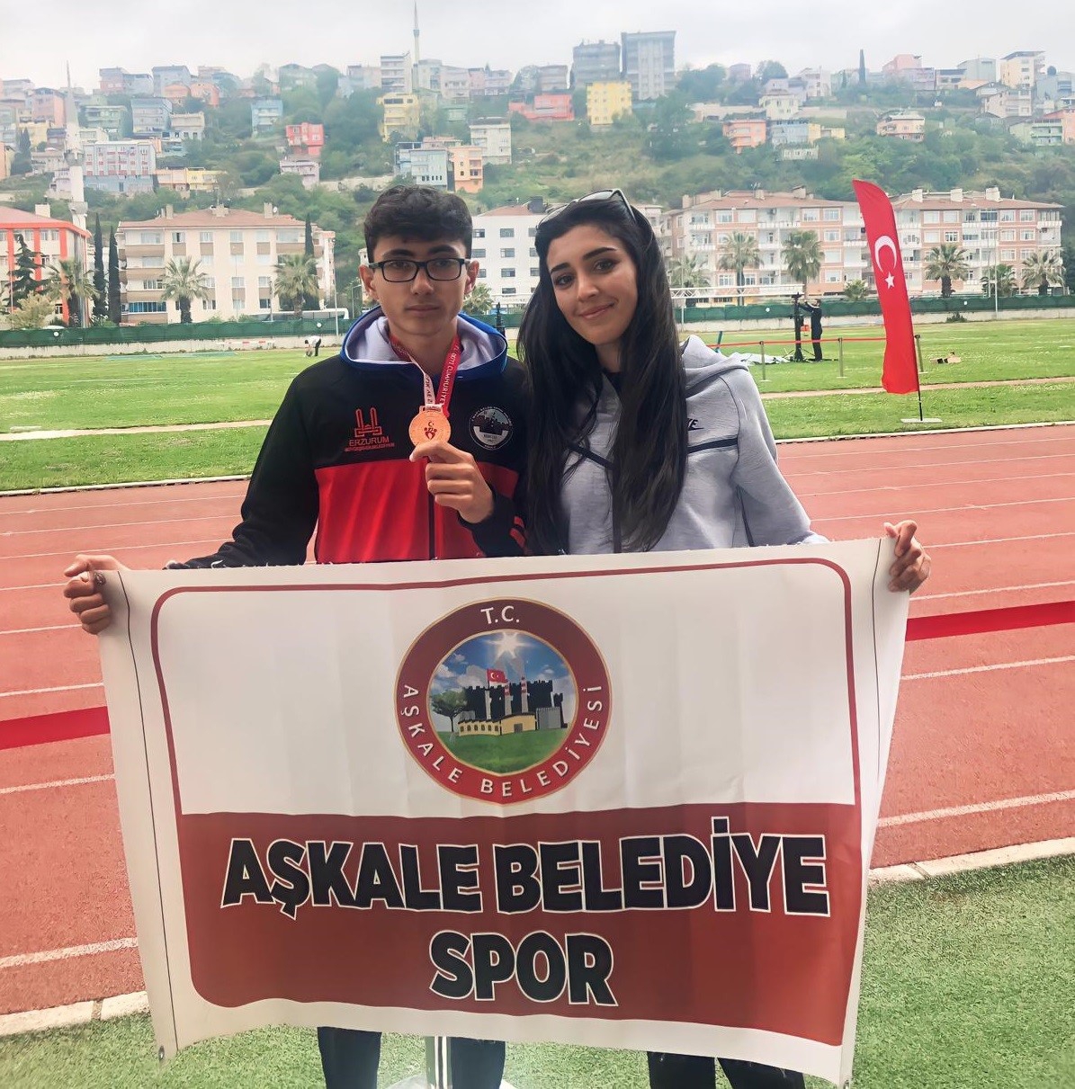 Atletizm 'de Aşkale durdurulamıyor