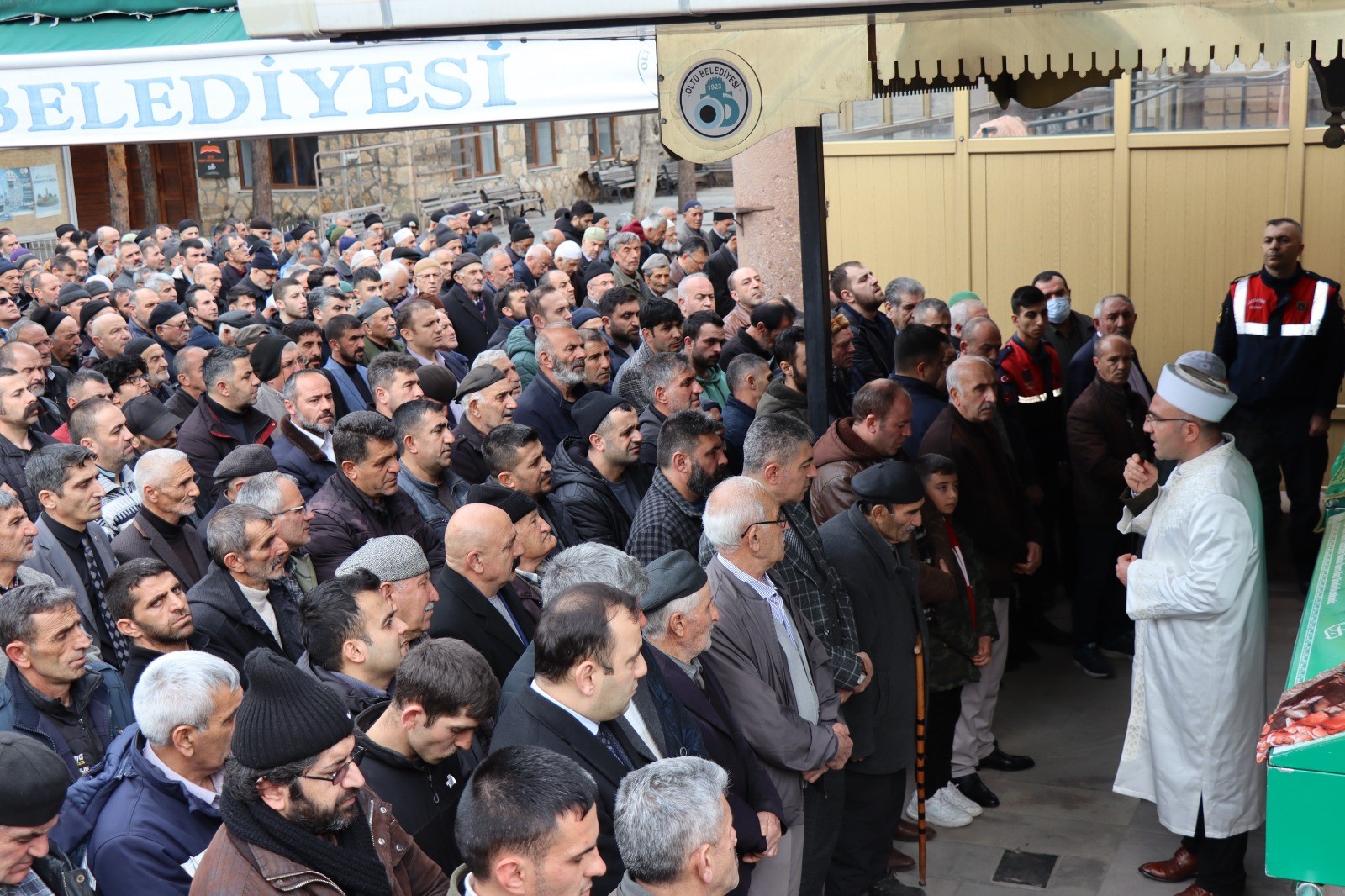 Bahçecik mahalle muhtarı Önal son yolculuğuna uğurlandı