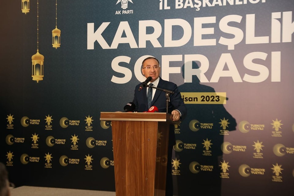 Adalet Bakanı Bekir Bozdağ Erzurum’da