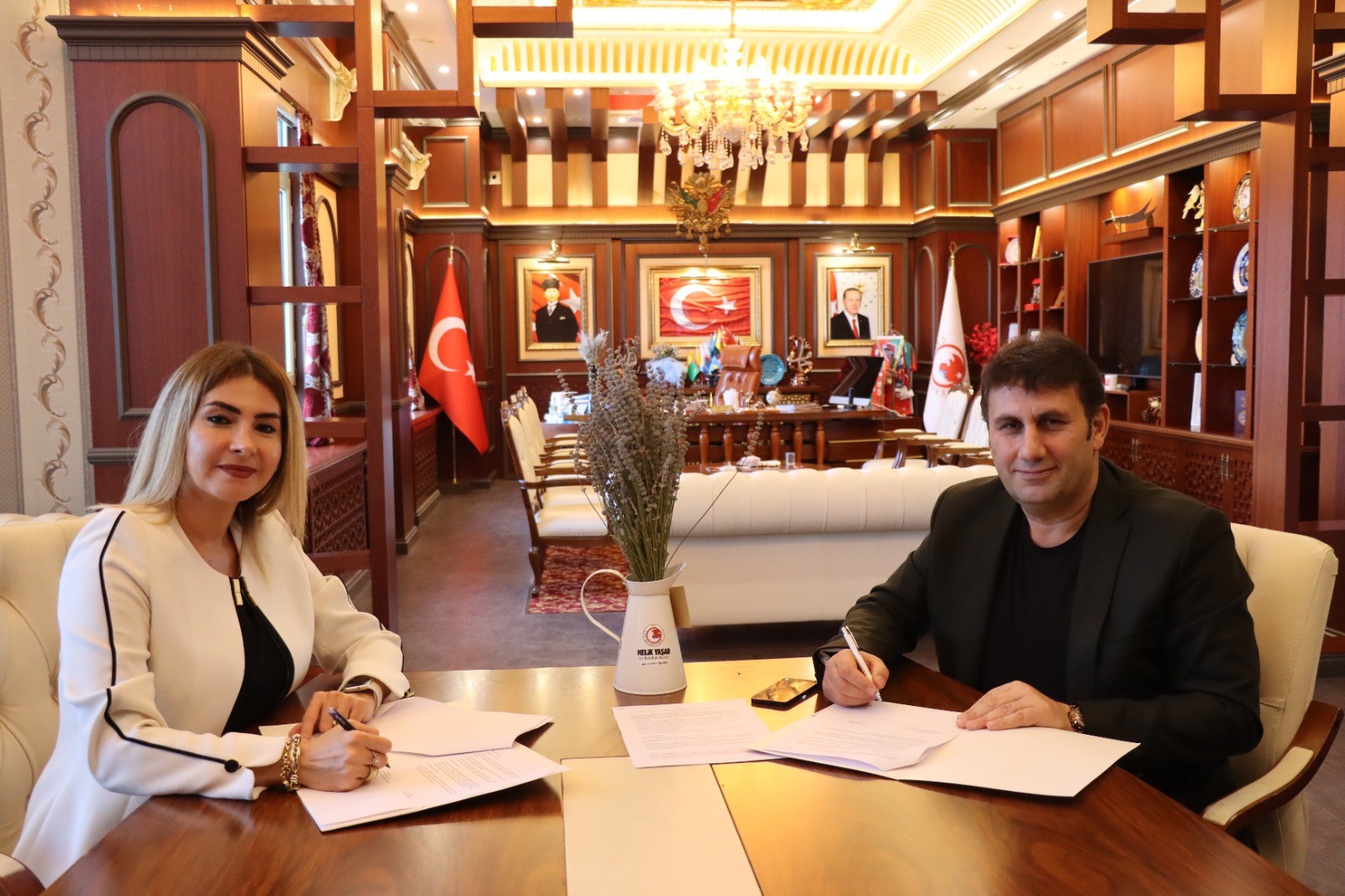 Çat Belediyesi ve Erzurum Kadın Kooperatifi işbirliğinde lavanta üretimi protokolü