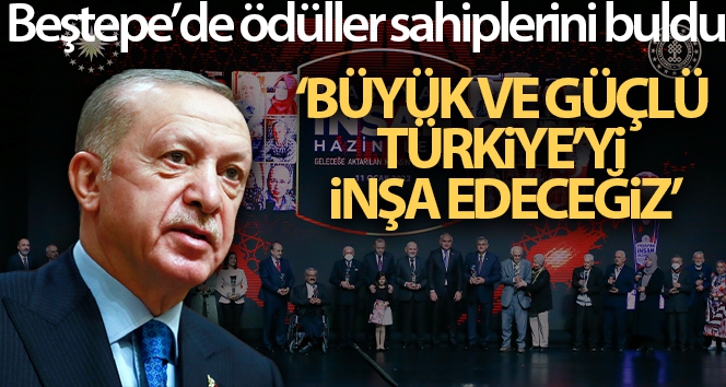 Cumhurbaşkanı Erdoğan: 'Kendimiz olarak kalmak daha üste çıkmak mecburiyetindeyiz'