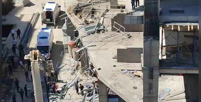Elazığ'da inşaat iskelesi çöktü: 2 yaralı