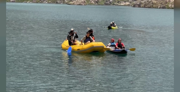 Ersoy, Hakkari'de turizm ve kültür yatırımlarını anlattı
