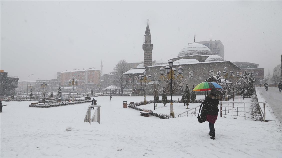 Erzurum’a yine yağış yok!