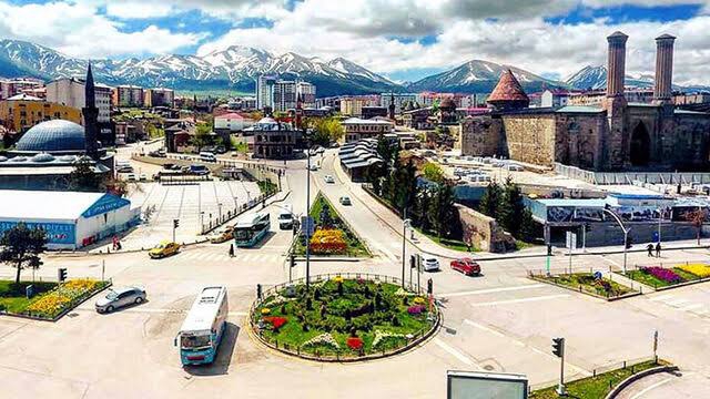Erzurum’da kredi yükü kamuda 