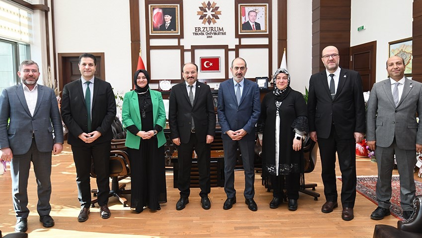 ETÜ üst yönetiminde devir teslim töreni düzenlendi