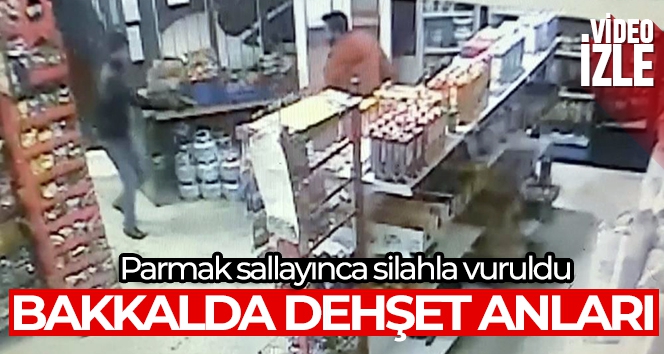 İstanbul'da bakkalda dehşet anları kamerada: Kavgalı olduğu şahsı bakkalda bacağından vurdu