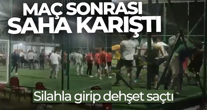 Maç sonrası saha karşıtı, halı sahada silahla dehşet saçtı