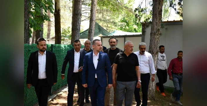 MAGİNDER, Doğanşehir'de Depremzede Esnafla Buluştu: 'Yanınızdayız'