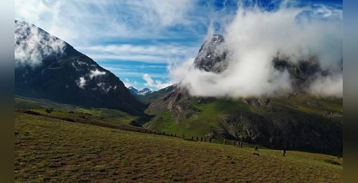 Munzur Dağları: Saklı Cennet Yerli Turistleri Cezbediyor