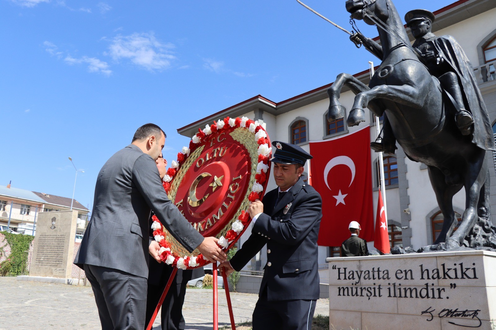 Oltu’da Gaziler Günü etkinliği