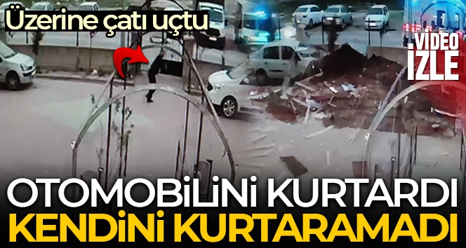 Otomobilini kurtardı, kendini kurtaramadı