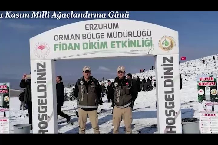 Polis ekipleri yaban hayvanlarını unutmadı