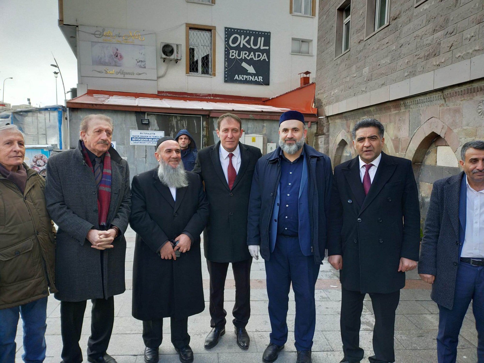 Taşmağazarlar’da Erzurumluya Lokma İkramı