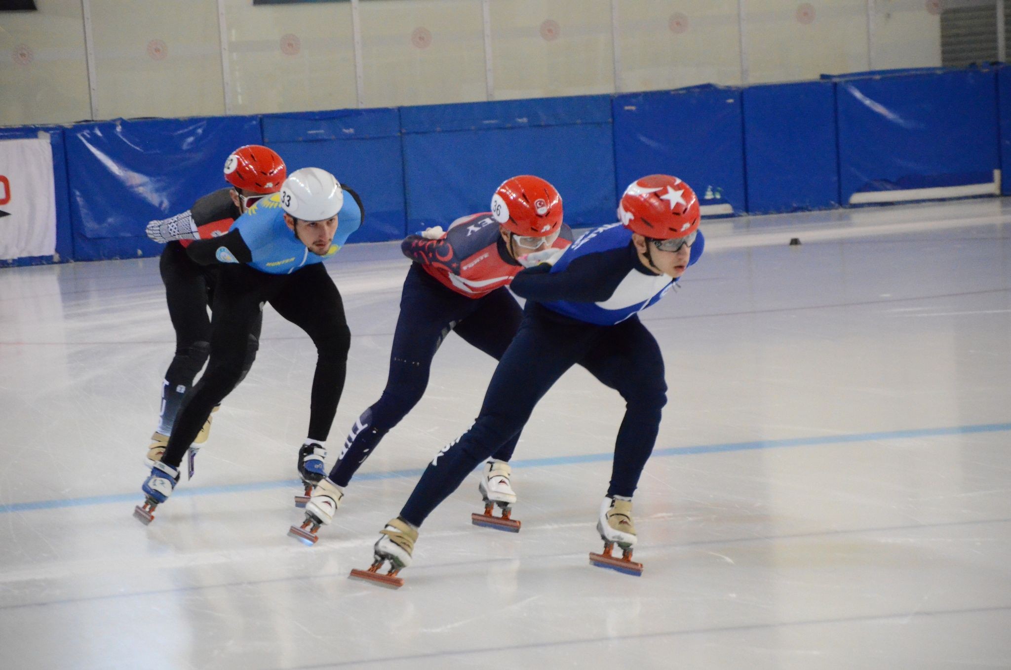 ÜNİLİG’de Short Track heyecanı