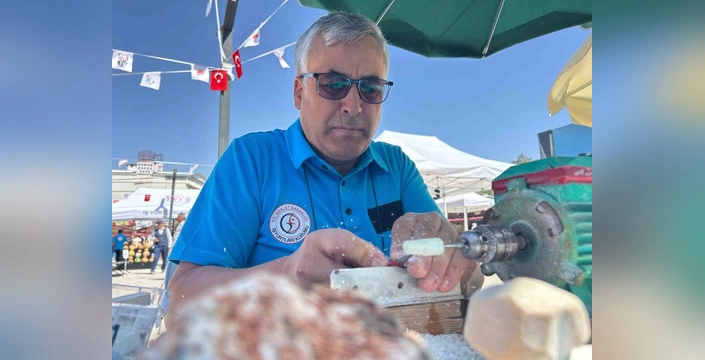 Van'da Lületaşı Standı Büyük İlgi Gördü: Beyaz Altın, Sanata Dönüştü