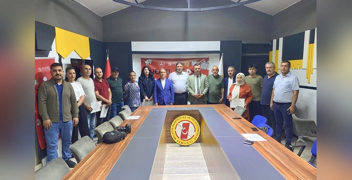 Yerel Medya Akademisi mezun verdi: Sektöre nitelikli eleman kazandırıldı