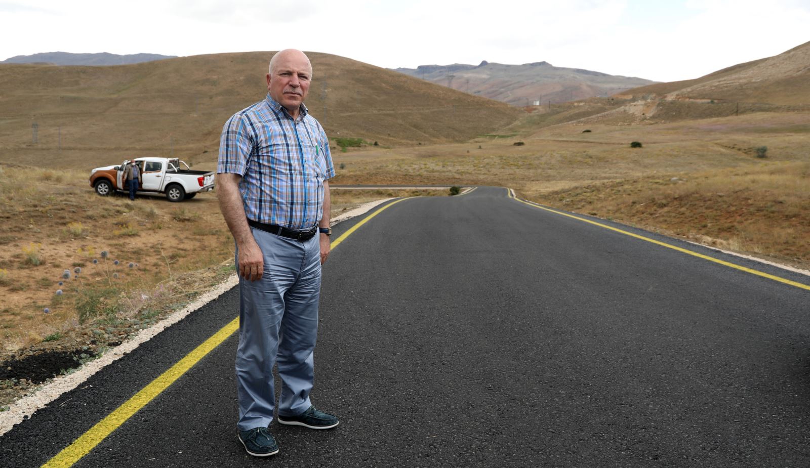 Yollar Erzurum’a nefes aldırdı